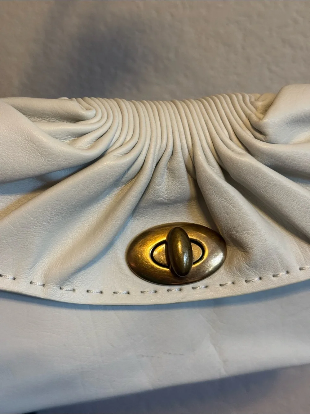 Kate Landry | Y2K Vintage White Shoulder Bag - genuine leather